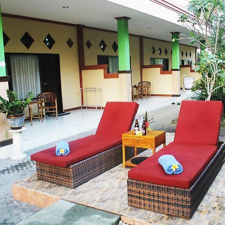 Taxa Hotell Kuta Lombok Exteriör bild